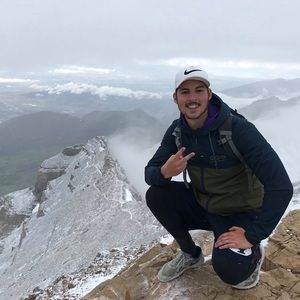 Meet your Posher, Ethan